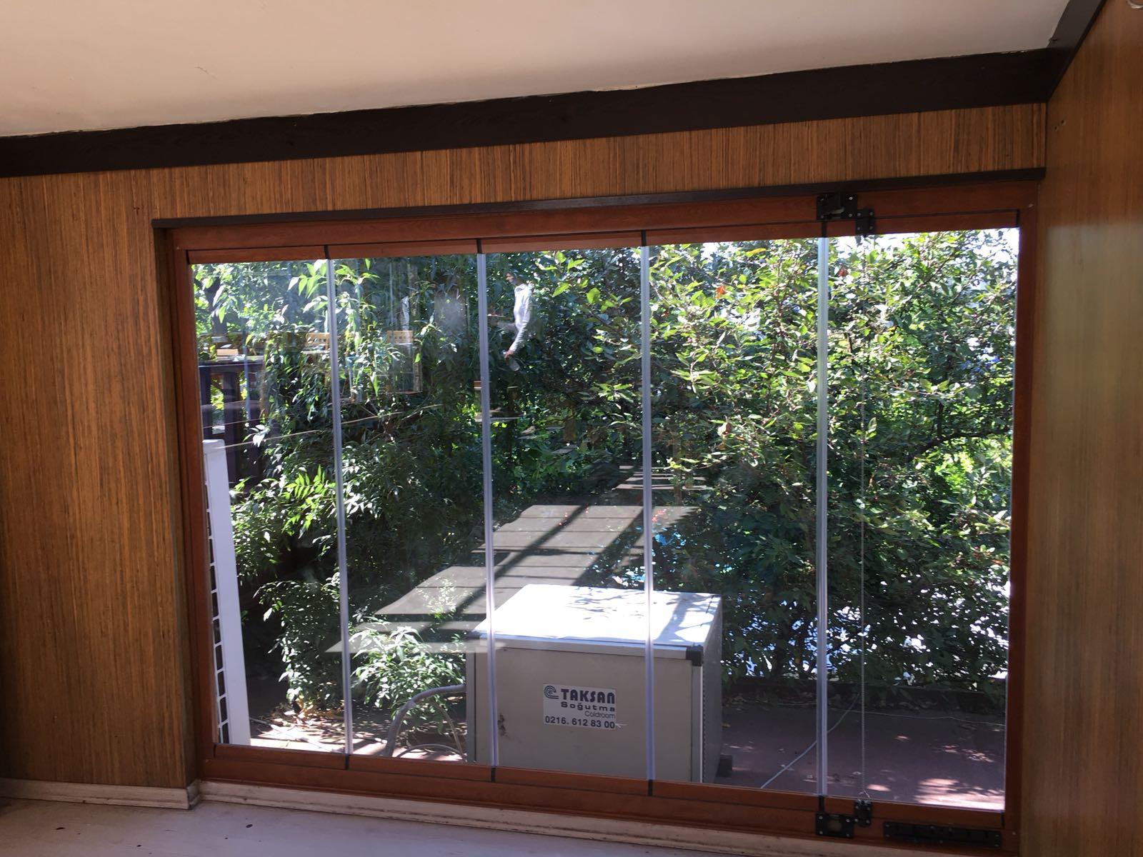 Katlanır Cam Balkon 35